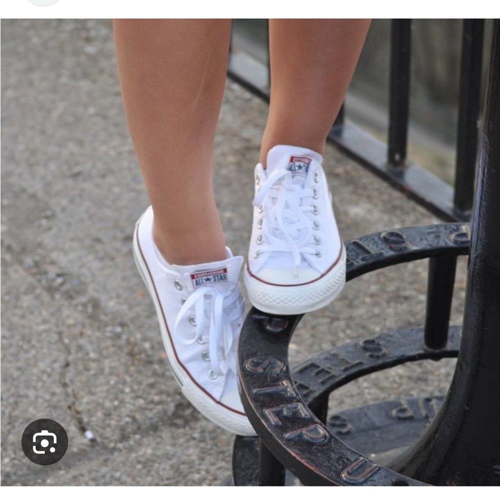 Converse White Canvas Low-Top Sneakers size 6 - Picture 16 of 16